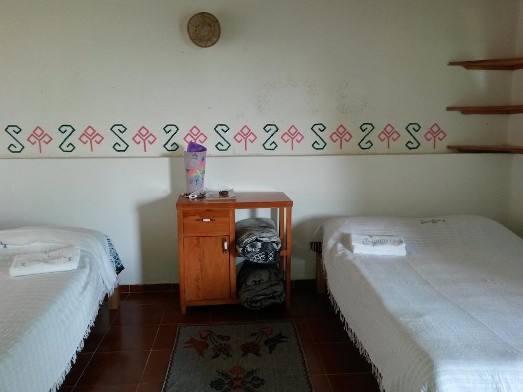 Hotel Taselotzin Cuetzalán del Progreso Zimmer foto